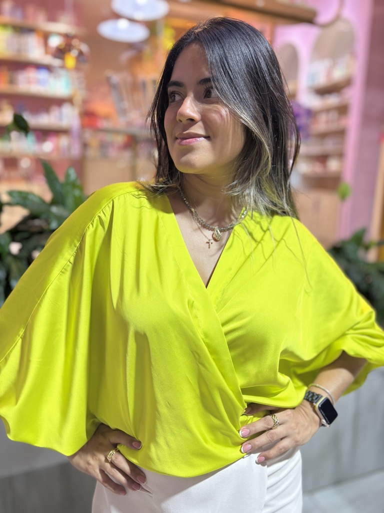 Blusa Eva verde lima